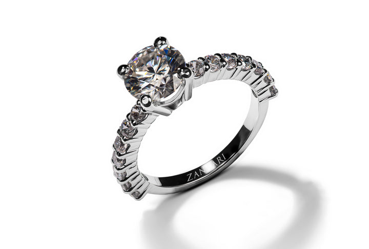 Moissanite diamond alternative ring in 925 silver with side small moissanite stones