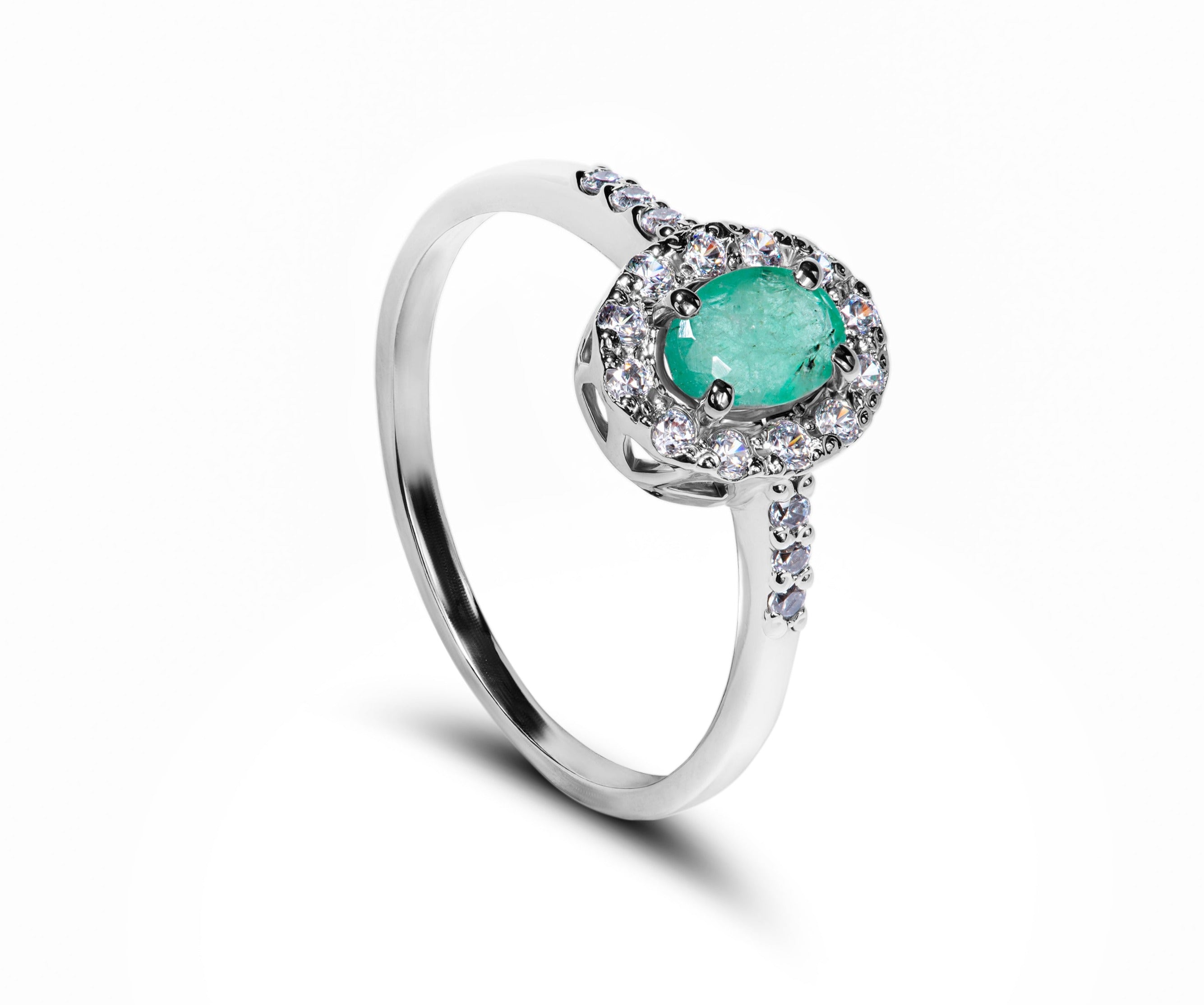Original Emerald Ring In 925 Silver Online – Zanvari