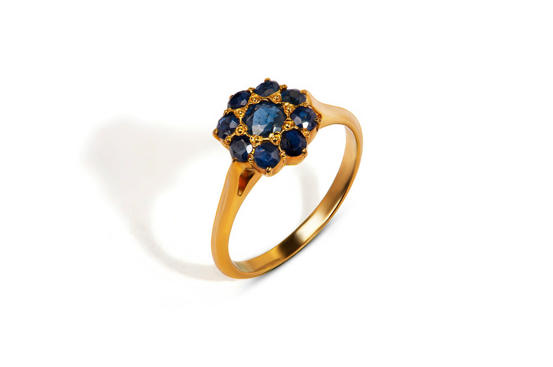 Exquisite 21k Gold Flower Ring with Natural Sapphire Stones