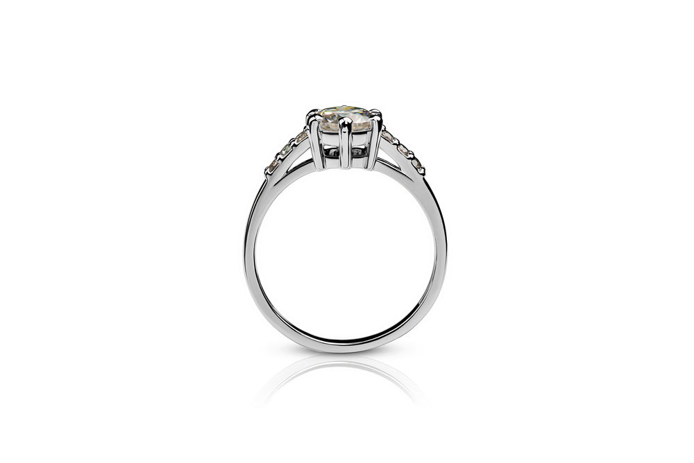 Side view of 925 silver ring with moissanites