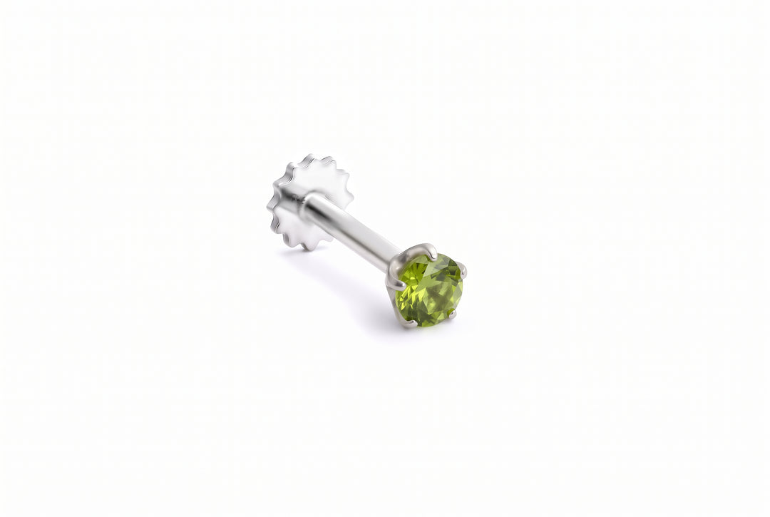 Peridot nose pin in silver