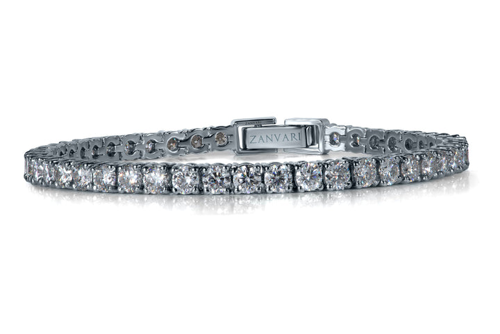 Tennis bracelet crafted in 925 silver with moissanite 4mm each, the bracelet is about 10 carats at affordable price.