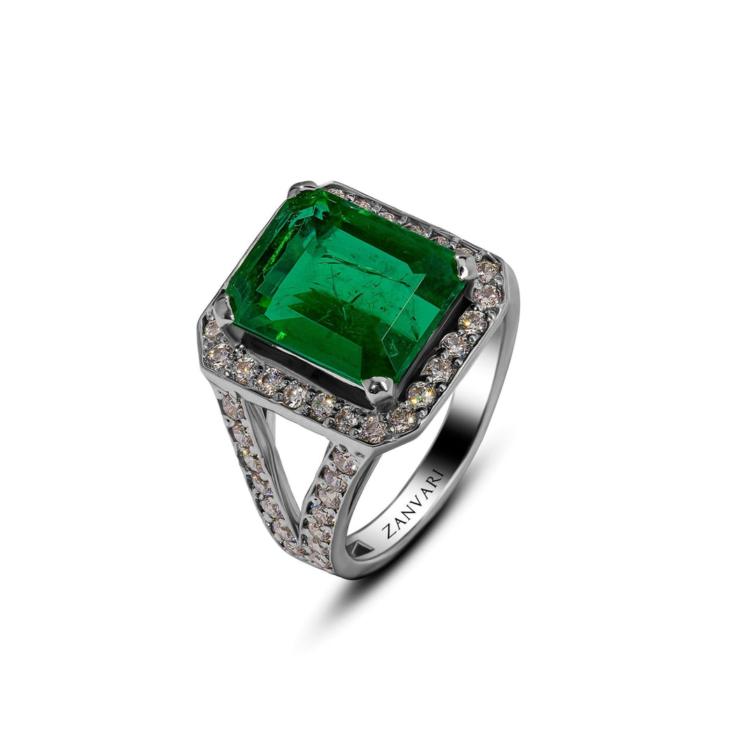 Green Color Sterling Silver 925 Ring with Zircons and Emerald-Like Stone