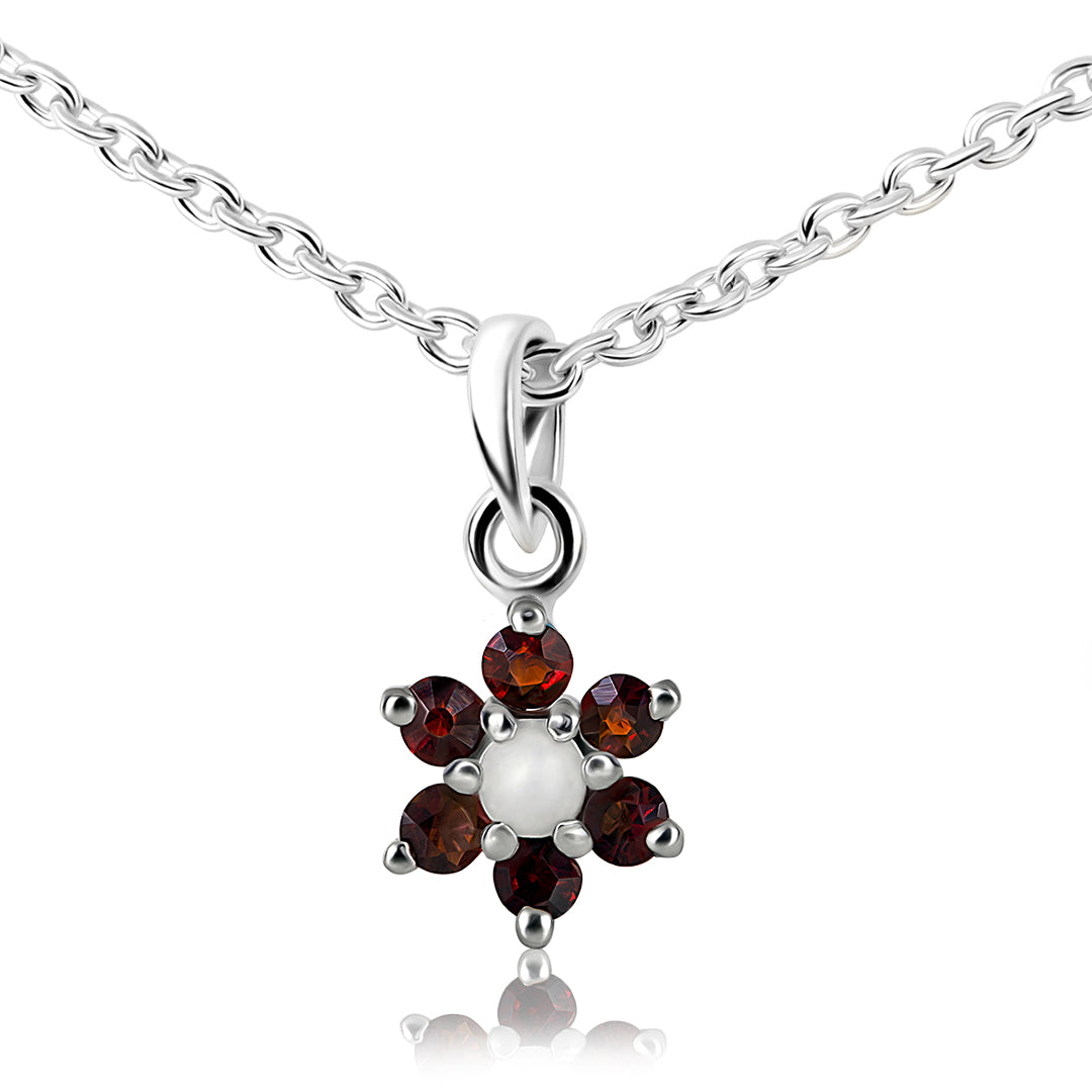 Natural Garnet and Natural Pearl Necklace in Sterling Silver 925
