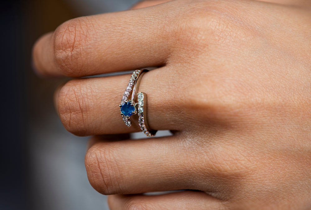 Sapphire Swirl Ring - Captivating Beauty in an Intricate Design